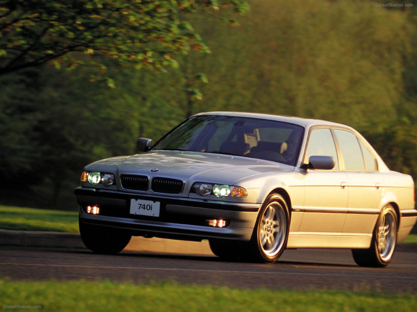 BMW 7 Series (1994)